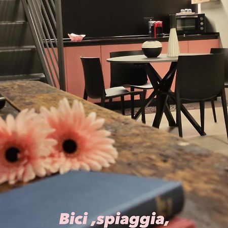 Loft Deluxe Centralissimo-Antica Vetreria ซัน เบเนเดตโต เดล ตรอนโต ภายนอก รูปภาพ