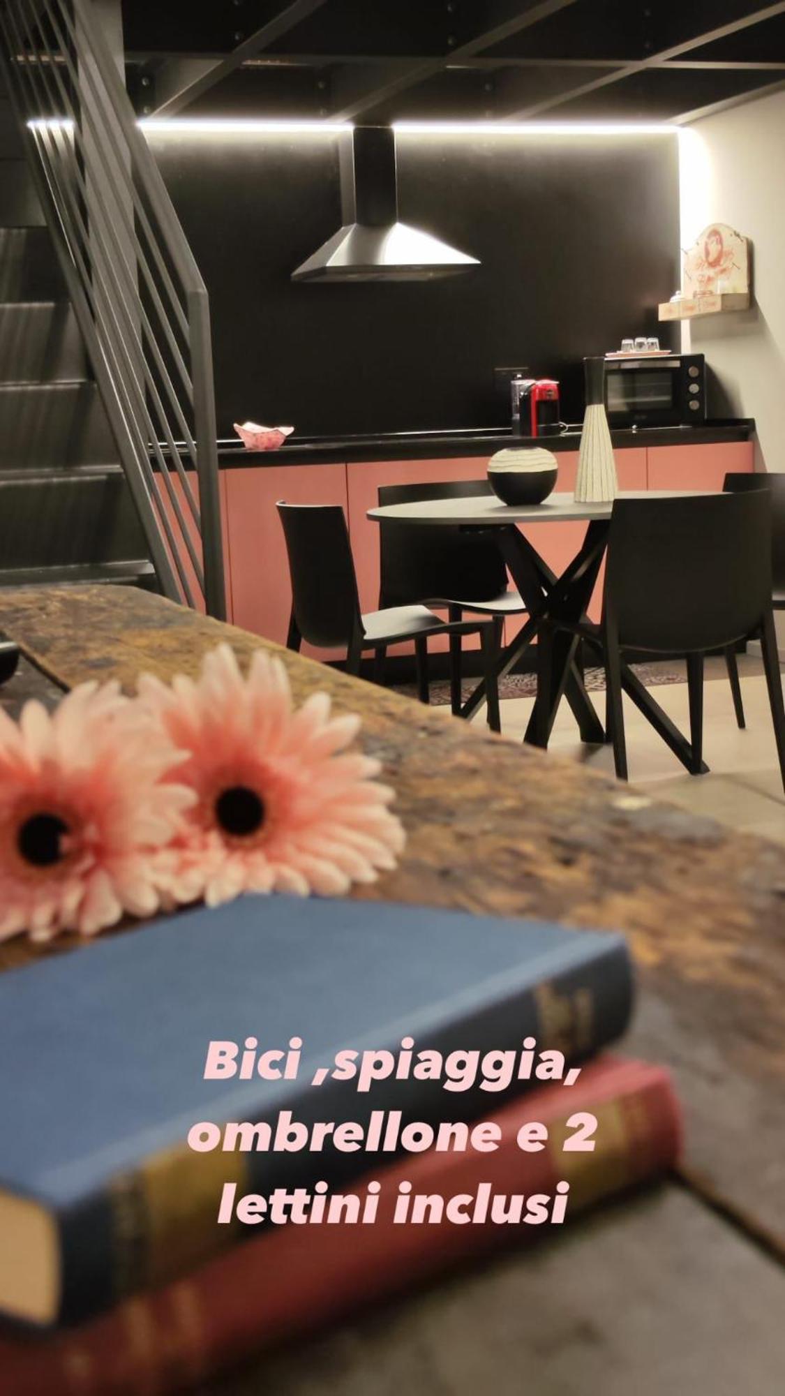 Loft Deluxe Centralissimo-Antica Vetreria ซัน เบเนเดตโต เดล ตรอนโต ภายนอก รูปภาพ